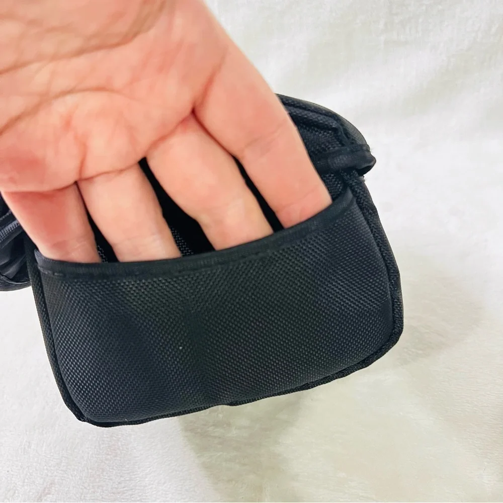 NIKON Camera Protective Case 5X5X4 Black‎